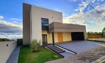 Imagem: Casa de Alto Padrão em Foz do Iguaçu com