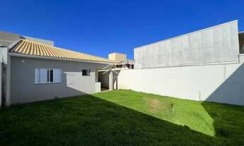 Imagem 4: Venda] Casa térrea à venda no bairro Monte Carlo