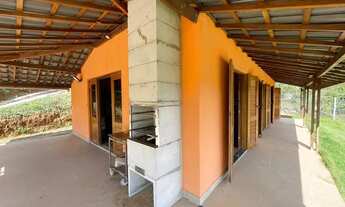 Imagem 4: Chácara com área de 1.000 m² com piscina em preço de oportunidade em Itatiaiuçu/ MG