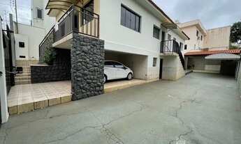 Imagem 2: Casa com ótima localização