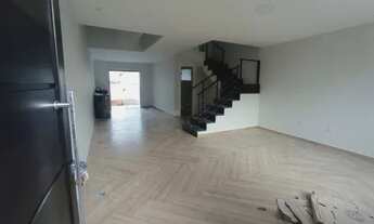 Imagem 6: Casa para venda possui 80 metros quadrados com 3 quartos em Lagoa - Macaé - RJ