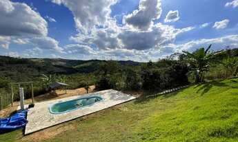 Imagem 7: Chácara com área de 1.000 m² com piscina em preço de oportunidade em Itatiaiuçu/ MG