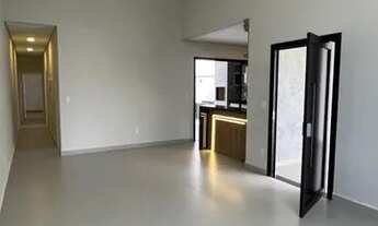 Imagem 5: Casa de condomínio térrea para aluguel possui 144 metros quadrados com 3 quartos