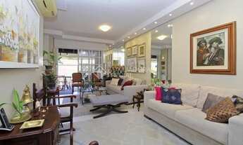 Imagem 3: Casa de condomínio para venda possui 299 metros quadrados com 3 quartos