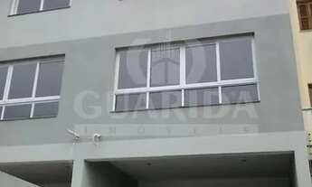 Imagem 2: Casa com 3 dormitórios, sendo 1 suíte para alugar no bairro Guarujá