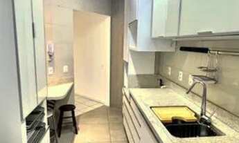 Imagem 4: Apartamento para venda tem 220 metros quadrados com 3 quartos em Coqueiros - Florianópolis