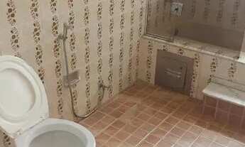 Imagem 5: Sobrado comercial disponível para locação e bem localizado