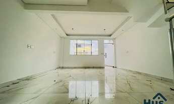 Imagem 4: Casa Geminada Independente com 3 Quartos, Suíte e 2 Vagas no Bairro Santa Mônica