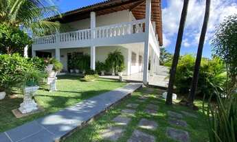 Imagem 2: Casa Duplex em Praia do Flamengo com 5 quartos, 2 suítes em área total de 1.200m2