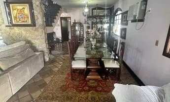 Imagem 3: Casa com 4 quartos à venda, 280 m² por R$ 1.350.000 - Piratininga - Niterói/RJ