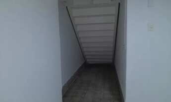 Imagem 4: Alugo casa térrea no bairro Marapé em Santos!