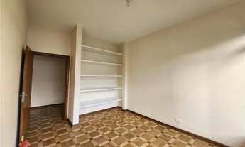 Imagem 7: Residência com grande potencial para ponto comercial