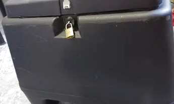 Imagem: Vendo baú 80