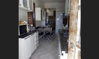 Imagem 3: Vende-se Casa com Ponto Comercial em Pau da Lima