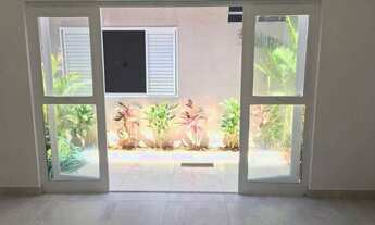 Imagem 1: Casa para venda tem 183 metros quadrados com 3 quartos em Vila Martins - Carapicuíba - SP