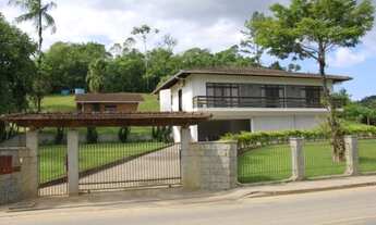 Imagem 5: Casa de alto padrão em Blumenau Itoupava central, aceita troca litoral norte