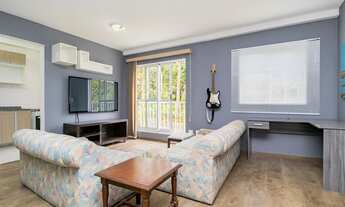 Imagem 3: Apartamento 2 quartos, 1 suíte em condominio clube, semi mobiliado 1 vaga de garagem - R