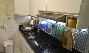 Imagem 3: NERI 2qts Mobiliado no 2°Jardim de Boa Viagem 2°andar escada