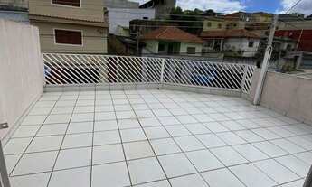 Imagem 2: Sobrado para aluguel e venda tem 28 metros quadrados com 3 quartos