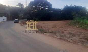 Imagem 2: Lote/Terreno para venda com 838 metros quadrados em Jardim Paraíso do Tanque - Atibaia - S