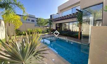 Imagem: Casa com 3 Suítes à venda, 300 m² - Urbanova