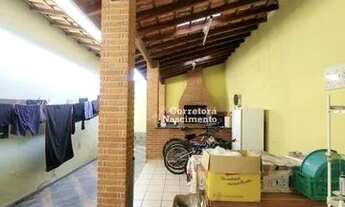 Imagem 3: Casa para locação com 210 metros quadrados com 3 quartos em Jardim Santa Maria - Jacareí