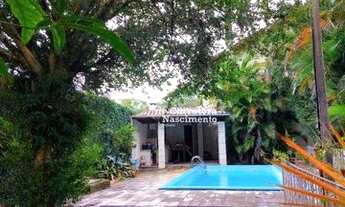 Imagem 2: Sobrado para locação possui 217 metros quadrados com 4 quartos em Jardim Siesta - Jacareí