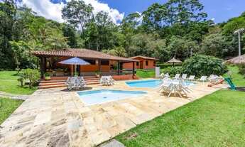 Imagem 2: Cód.: 2 - Casa com 4 suítes - Green Village - Quebra Frascos - Teresópolis/RJ