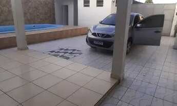 Imagem 2: Casa com piscina - ideal para buffet