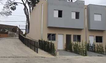 Imagem 6: Sobrado em condomínio 50 metros², 02 dormitórios com área de lazer, dentro do Minha casa