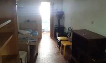 Imagem 2: Aluga-se Kitnet Quarto com aluguel por R$450 /mês