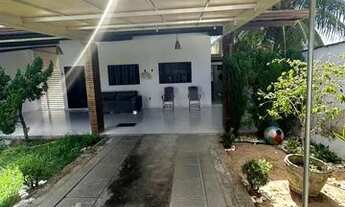 Imagem 7: Casa de condomínio duplex para venda tem 190 metros quadrados com 5 quartos