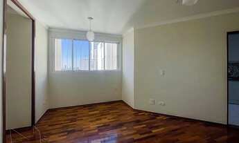 Imagem 4: Apartamento com 3 dormitórios para alugar, 15 m² por R$ 1.650,00/mês - Gleba Palhano - Lon