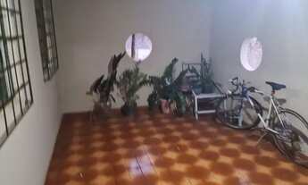 Imagem: Aluguel casa ler o anúncio