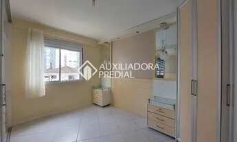 Imagem 5: FLORIANóPOLIS - Apartamento Padrão - Itacorubi