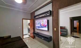 Imagem 2: Casa com QUINTAL 2 dormitórios à venda, 128 m² por R$ 360.000 - Parque Residencial Jaguari