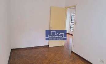 Imagem 6: Casa para locação no Centro de Diadema - 3 dorms, quintal e 3 vagas; 179m²