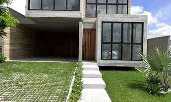 Imagem 3: Casa duplex com 257m² de área construída, fino acabamento, pronto para morar