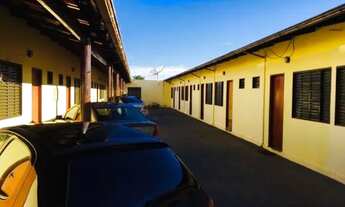 Imagem 2: Kitinetes Quarto com aluguel por R$450 /mês