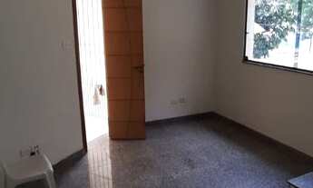 Imagem 3: Casa de 390m² com 3 Dormitórios e Vaga de Garagem em Diadema + Espaço para Consultório