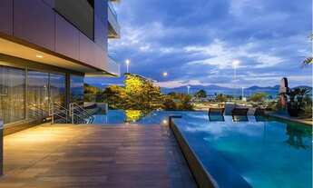 Imagem 4: Lindo apartamento para venda com 355 m² sendo 4 suítes na Beira Mar Norte - Florianópolis