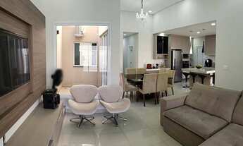 Imagem: Linda casa, estuda aceitar imóvel de menor