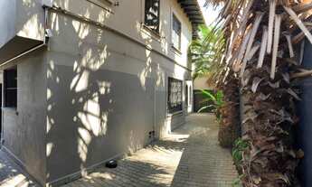 Imagem 3: Sobrado para aluguel com 287 metros quadrados com 10 quartos em Pinheiros - São Paulo - SP