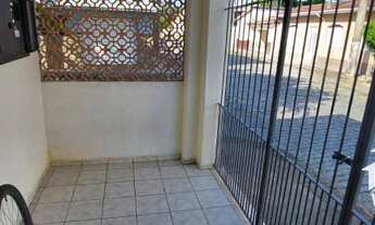 Imagem 5: Casa com 03 quartos e edícula no Centro de Lorena a venda