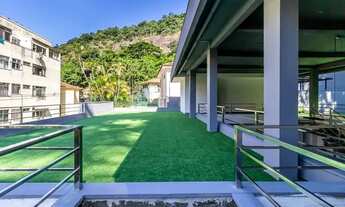 Imagem 2: Belíssima casa triplex de 6 suítes em Laranjeiras toda reformada com RGI ok