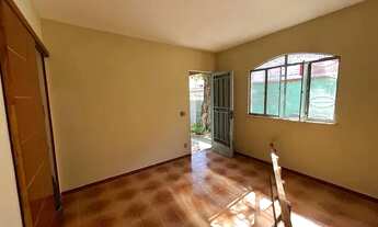 Imagem 3: Casa para venda tem 78 metros quadrados com 3 quartos em Centro - Nilópolis - RJ