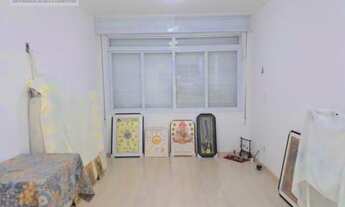 Imagem 2: 01 quarto, 02 banheiros, reformado, amplo, cozinha americana e próximo ao Metrô Anhangabaú