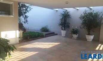 Imagem: CASA ASSOBRADADA - BROOKLIN - SP