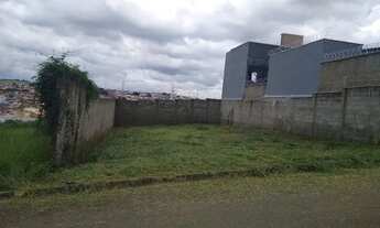 Imagem: Terreno de 300mts. Plano e Murado