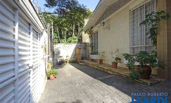 Imagem: CASA ASSOBRADADA - VILA MADALENA - SP